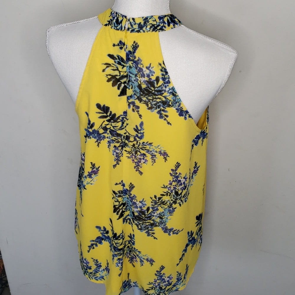 Top - Picture 3 of 3